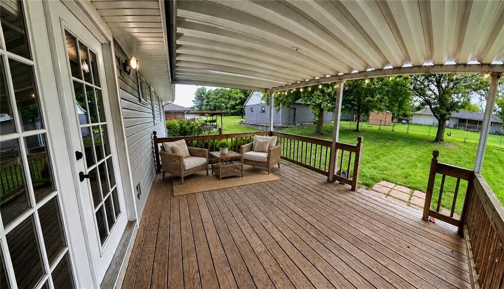 2100 Peach Street — photo 15