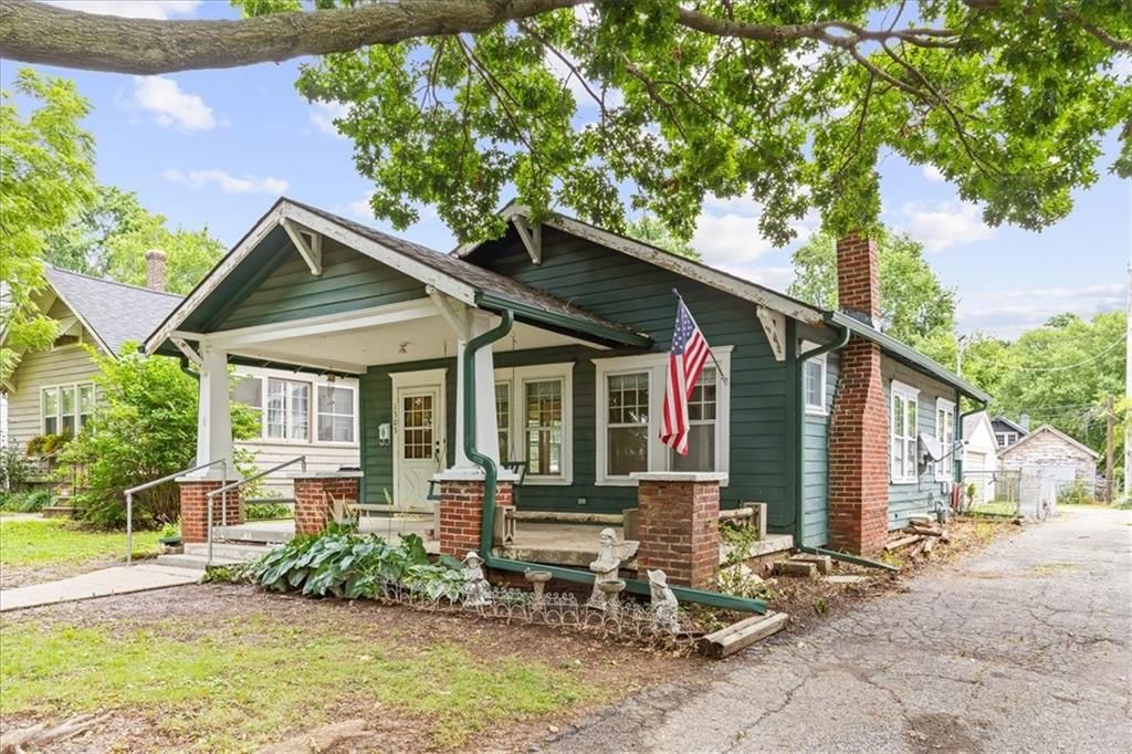 1303 S Maywood Avenue — photo 4