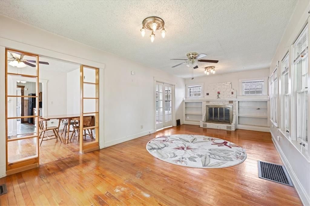 1303 S Maywood Avenue — photo 7