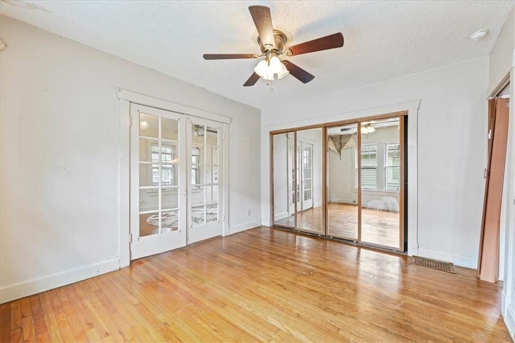 1303 S Maywood Avenue — photo 16