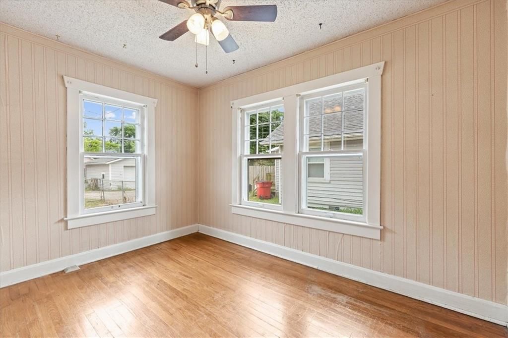 1303 S Maywood Avenue — photo 19