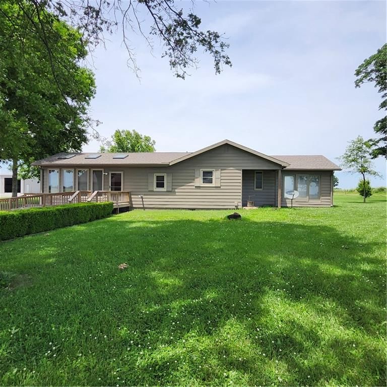 38210 Osawatomie Road — photo 4