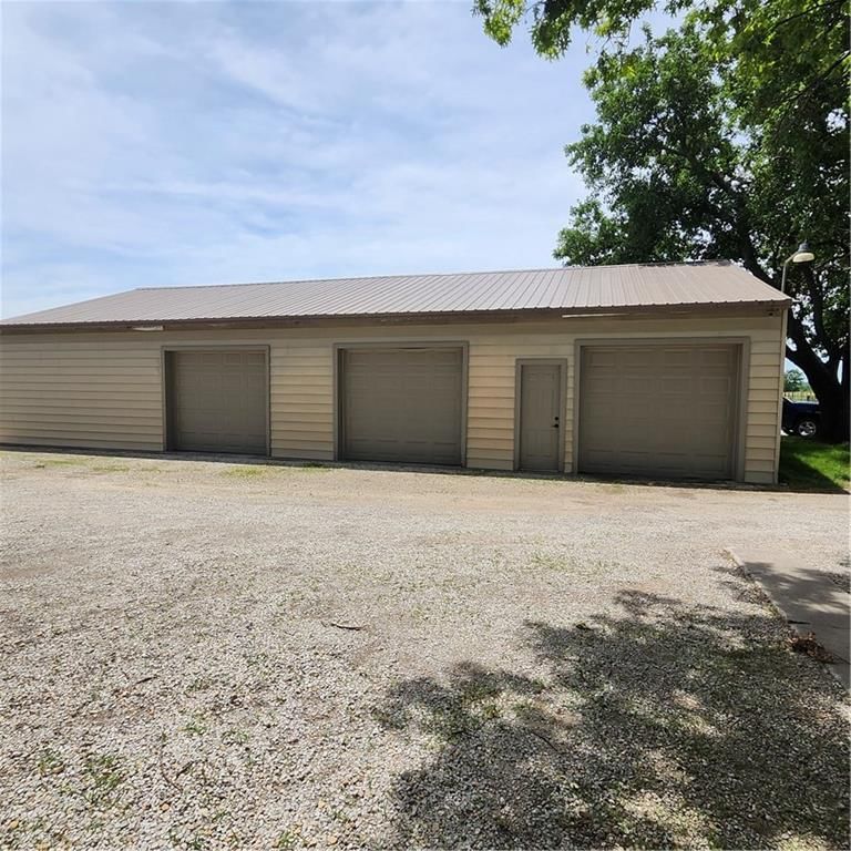 38210 Osawatomie Road — photo 26