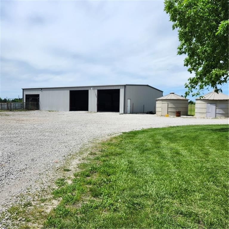 38210 Osawatomie Road — photo 30