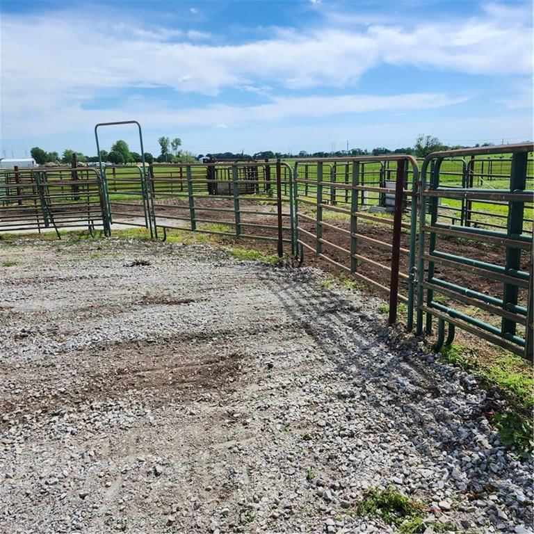 38210 Osawatomie Road — photo 45
