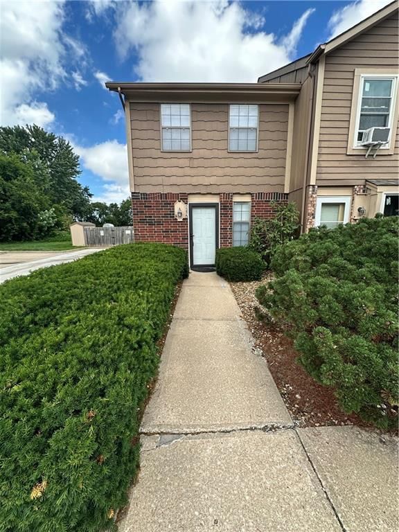 725 SW Liggett Road — photo 3