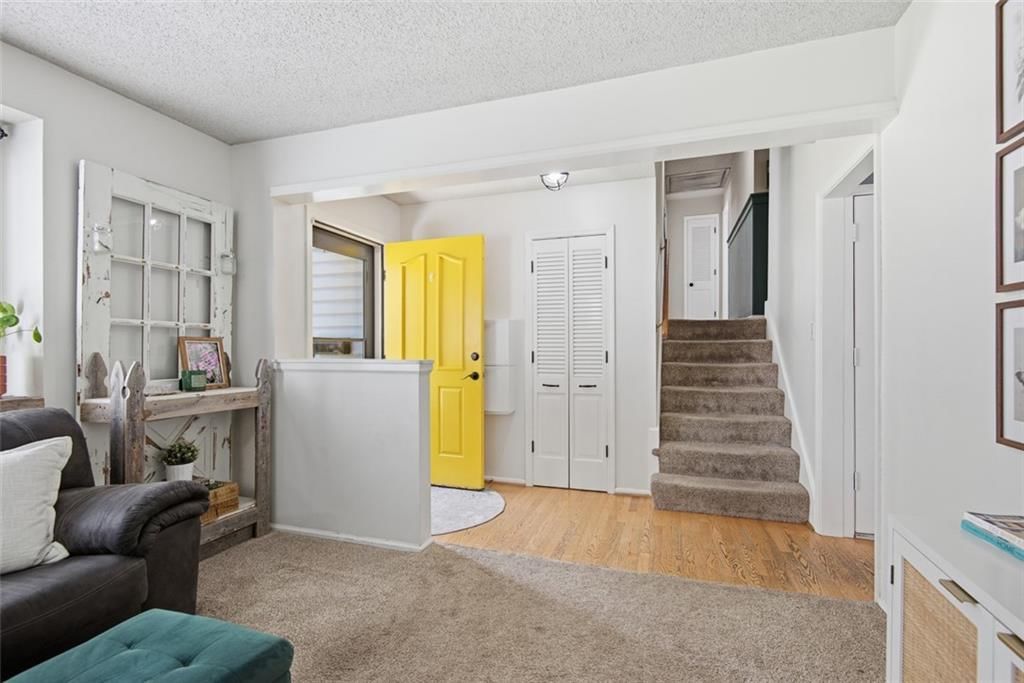 9009 W 82nd Place — photo 4