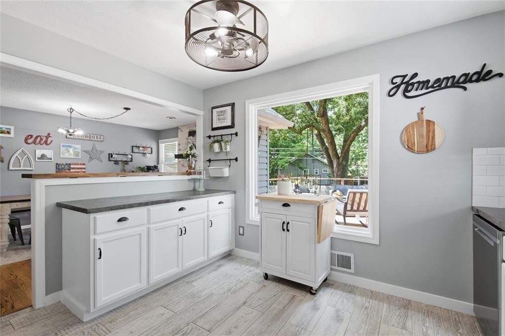 9009 W 82nd Place — photo 11