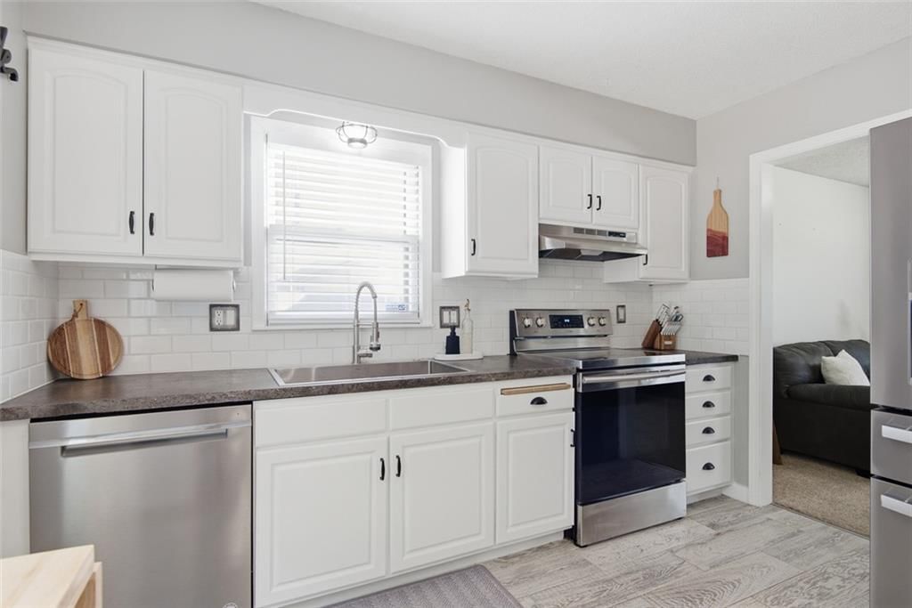 9009 W 82nd Place — photo 13
