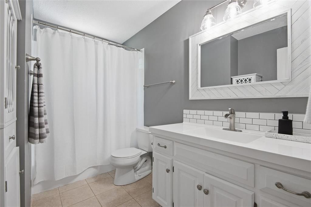 9009 W 82nd Place — photo 20