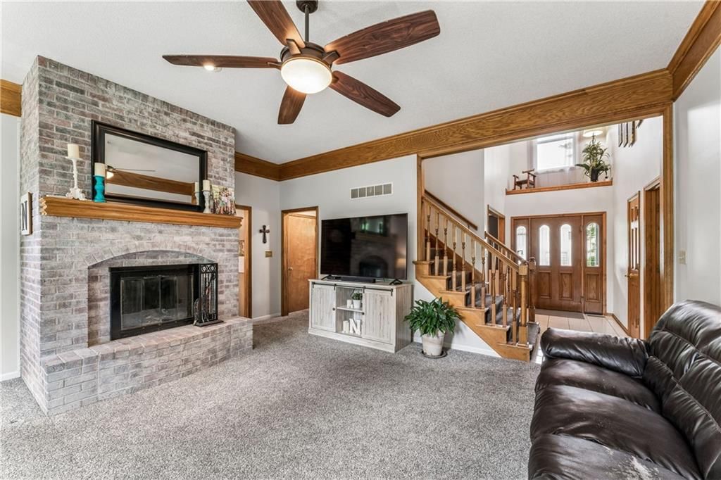 8515 Hallet Street — photo 10