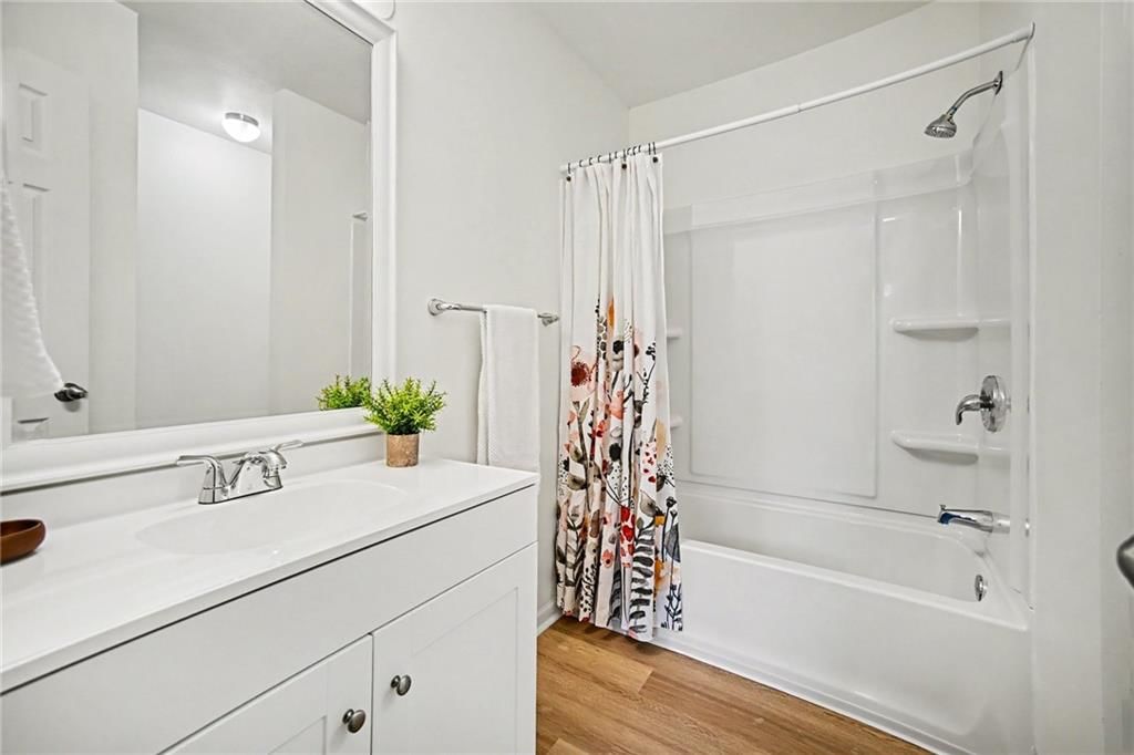 7444 Oakland Avenue — photo 17