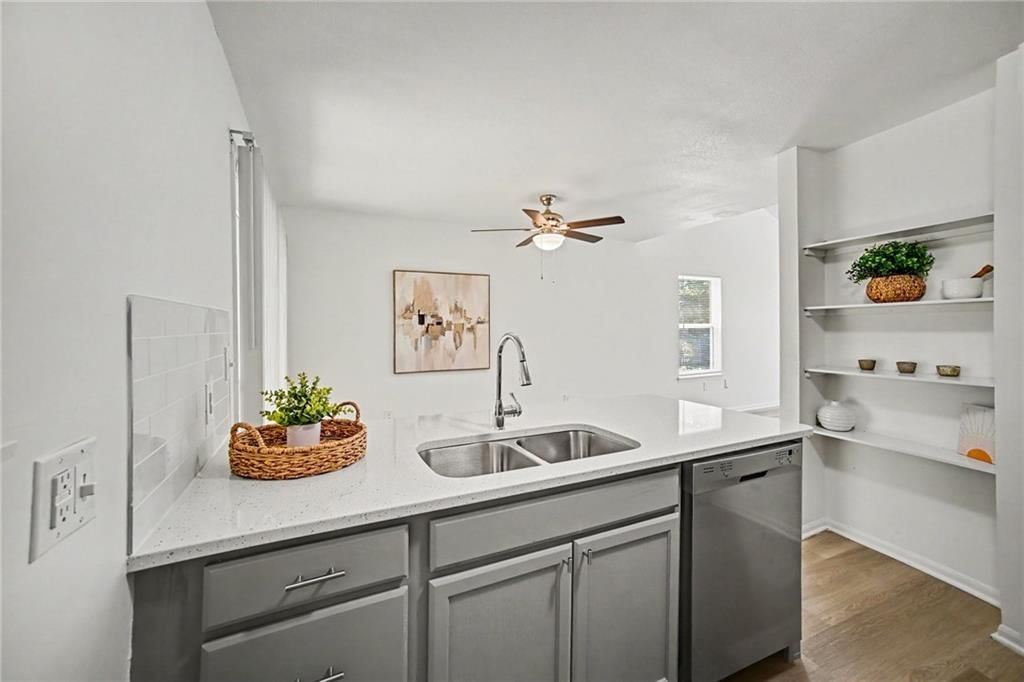 7444 Oakland Avenue — photo 19