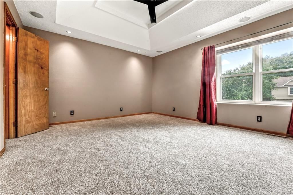 13815 S Acuff Street — photo 15