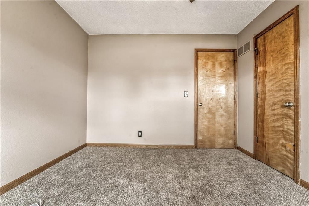 13815 S Acuff Street — photo 21