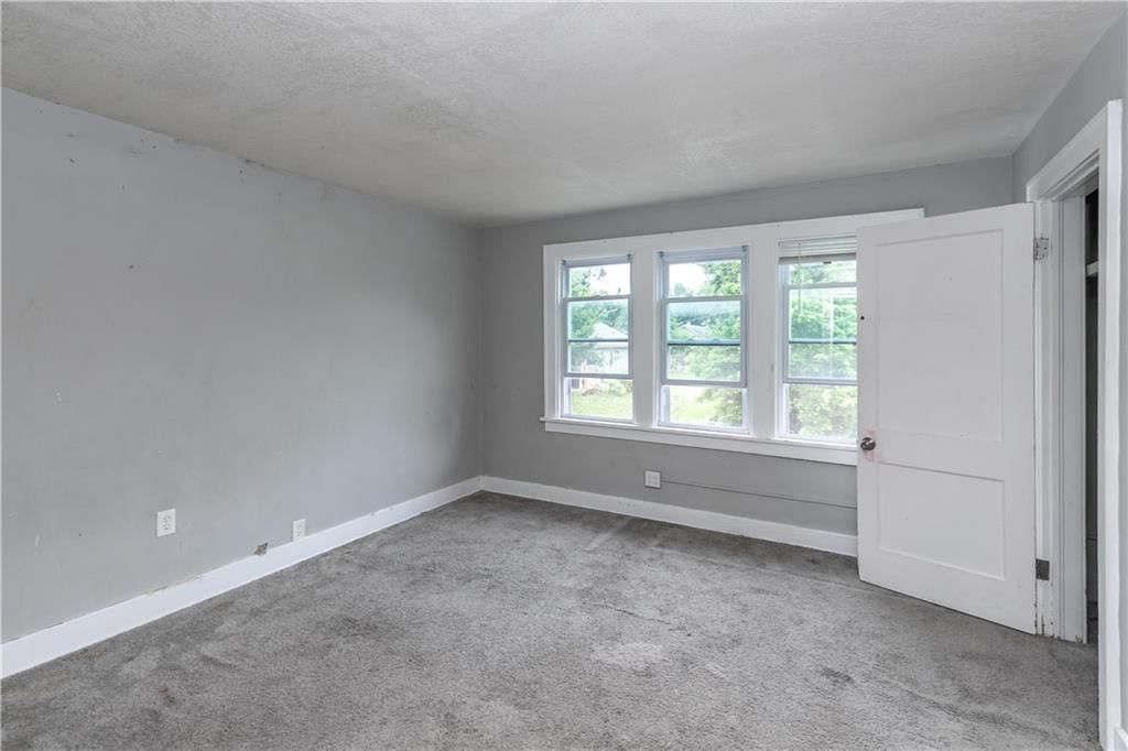 809 Monroe Avenue — photo 10