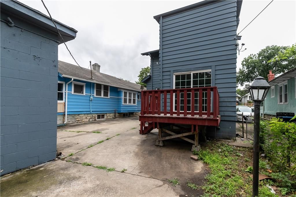 809 Monroe Avenue — photo 23