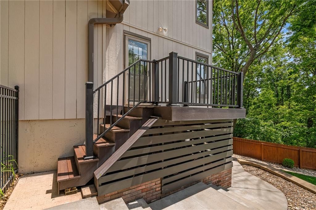 13735 W 82nd Street — photo 18