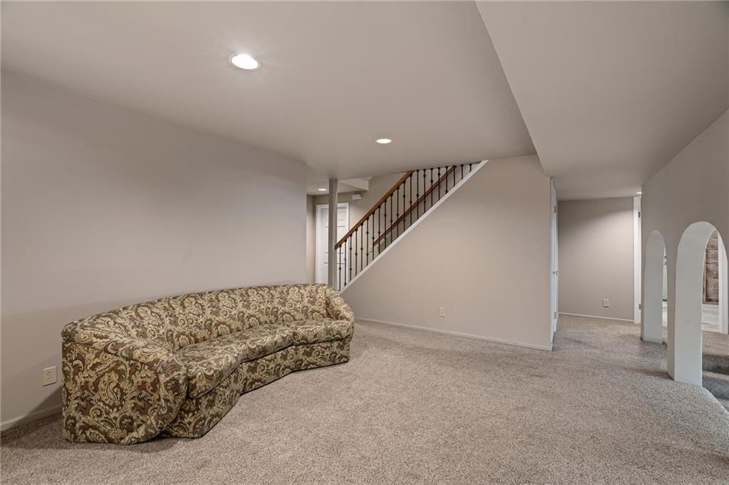 13735 W 82nd Street — photo 31