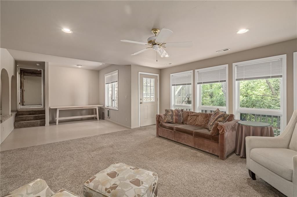 13735 W 82nd Street — photo 34