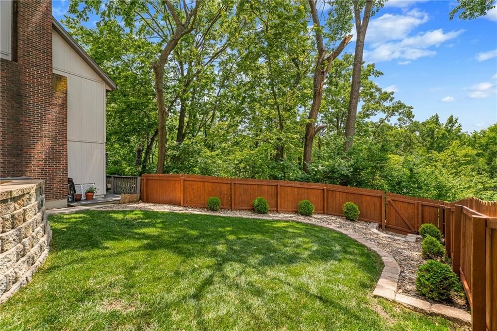 13735 W 82nd Street — photo 38
