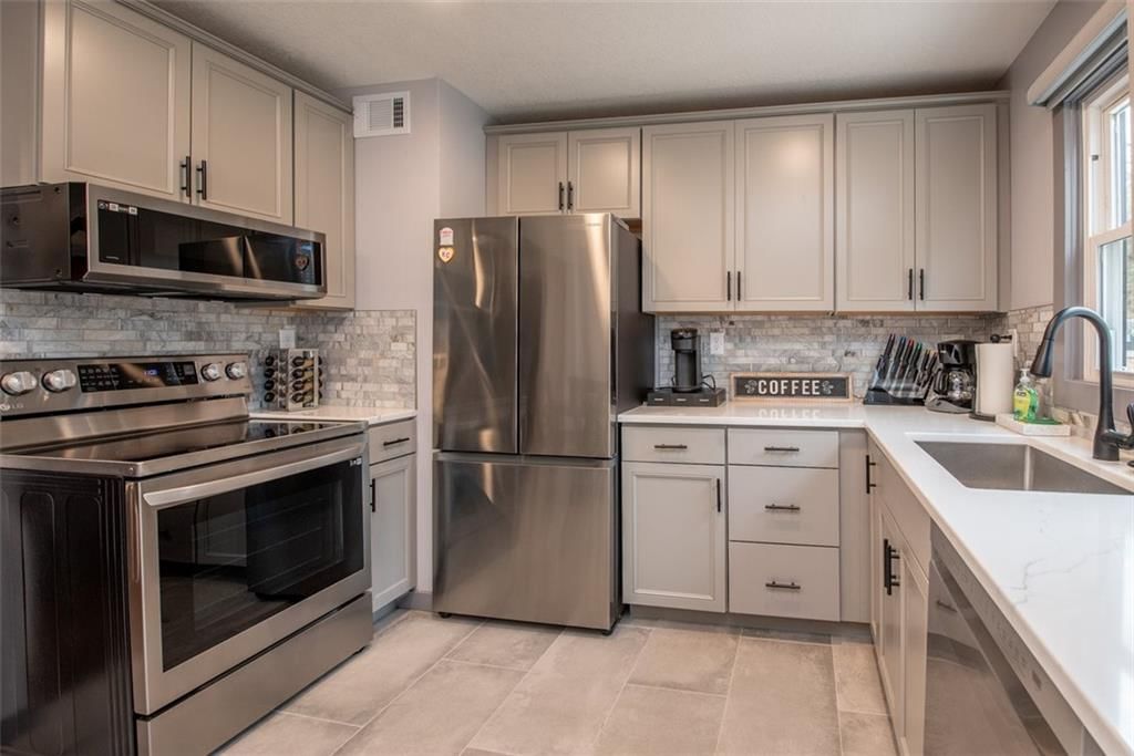 7244 Beverly Street — photo 10