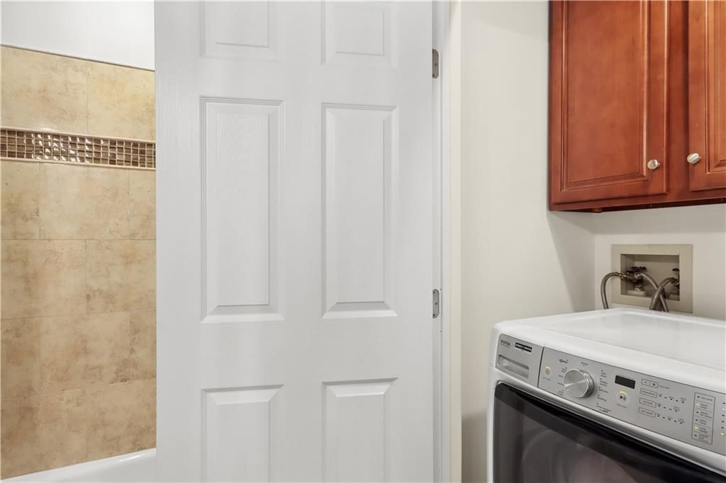 5909 Greenwood Street — photo 16