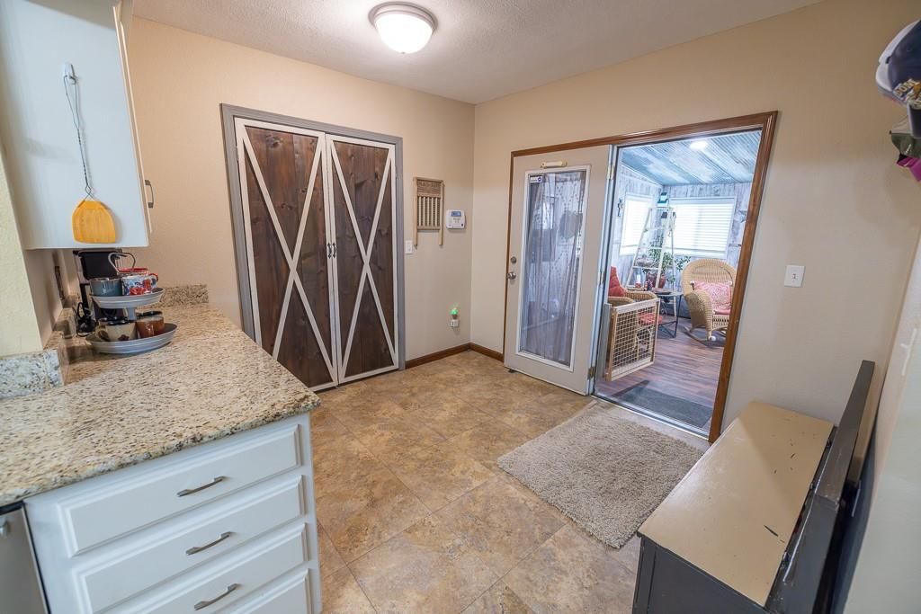 10374 S 1575 Road — photo 18