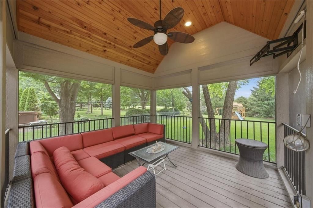 5709 W 147th Place — photo 34
