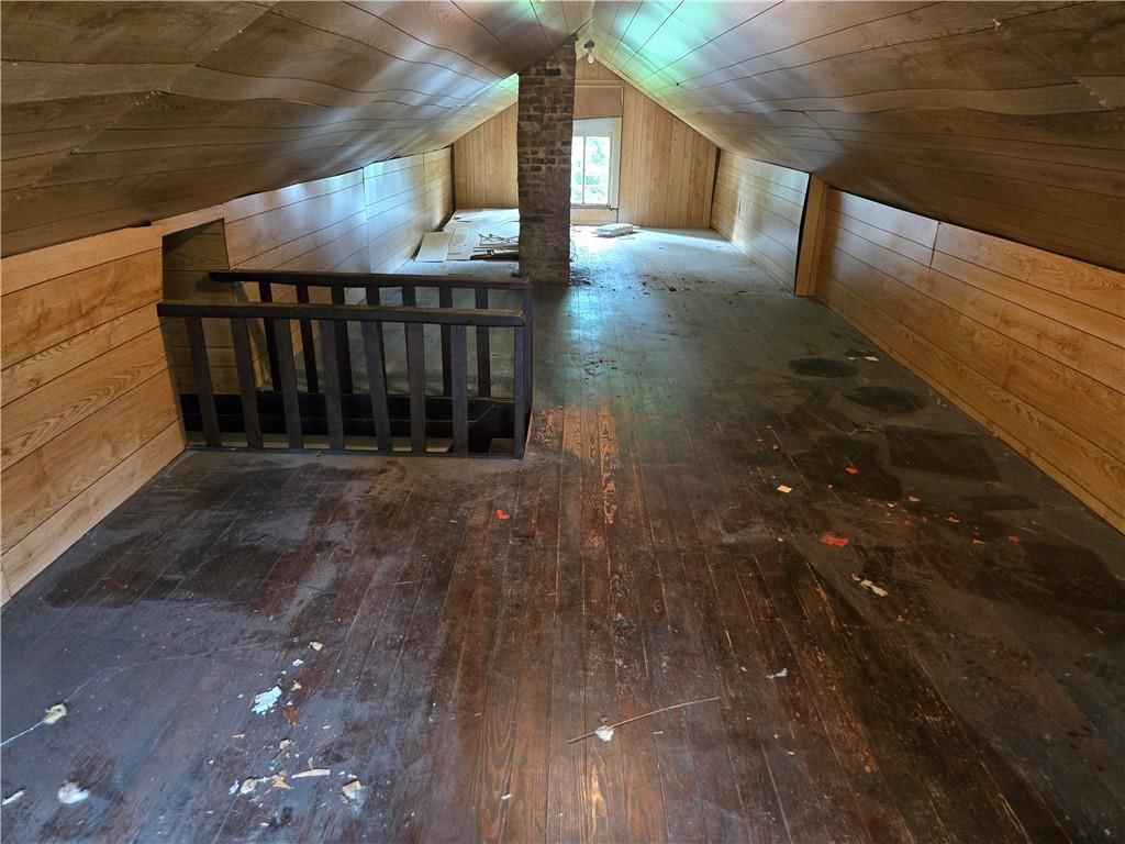 Photo 24 of 40 - 408 E Miami Street, Paola, KS 66071