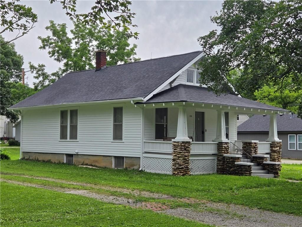 Photo 40 of 40 - 408 E Miami Street, Paola, KS 66071