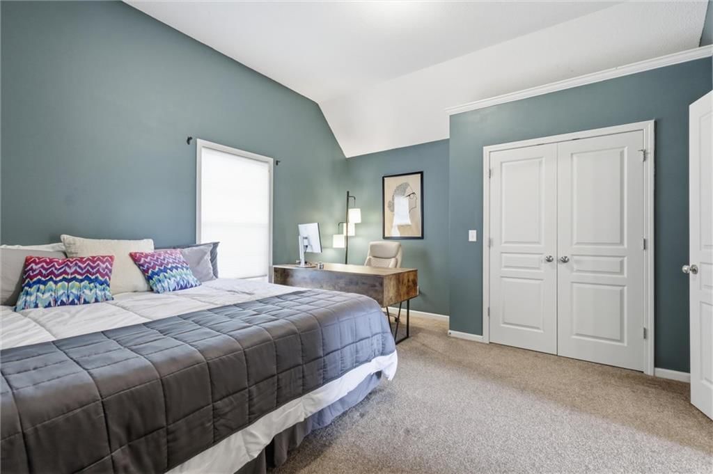 5911 Theden Street — photo 25