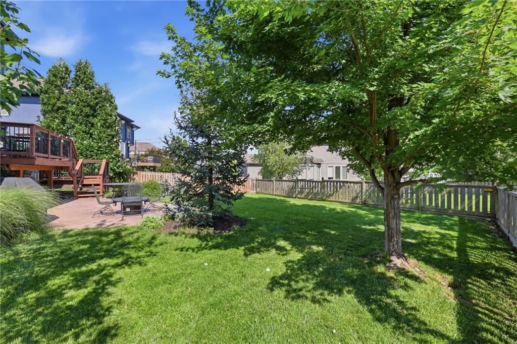 5911 Theden Street — photo 38