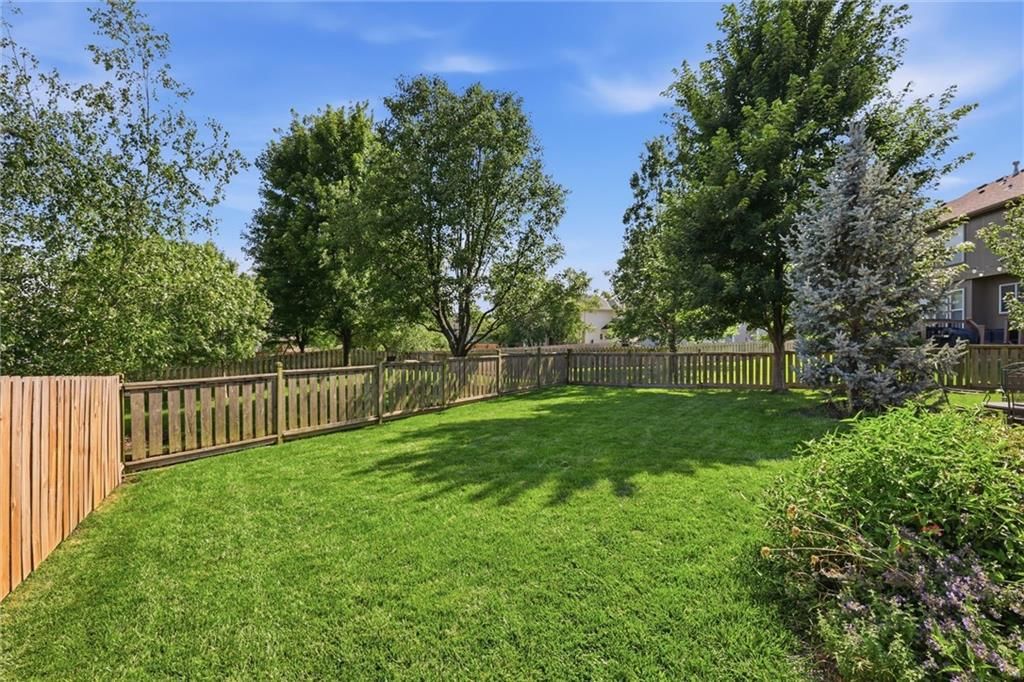 5911 Theden Street — photo 39