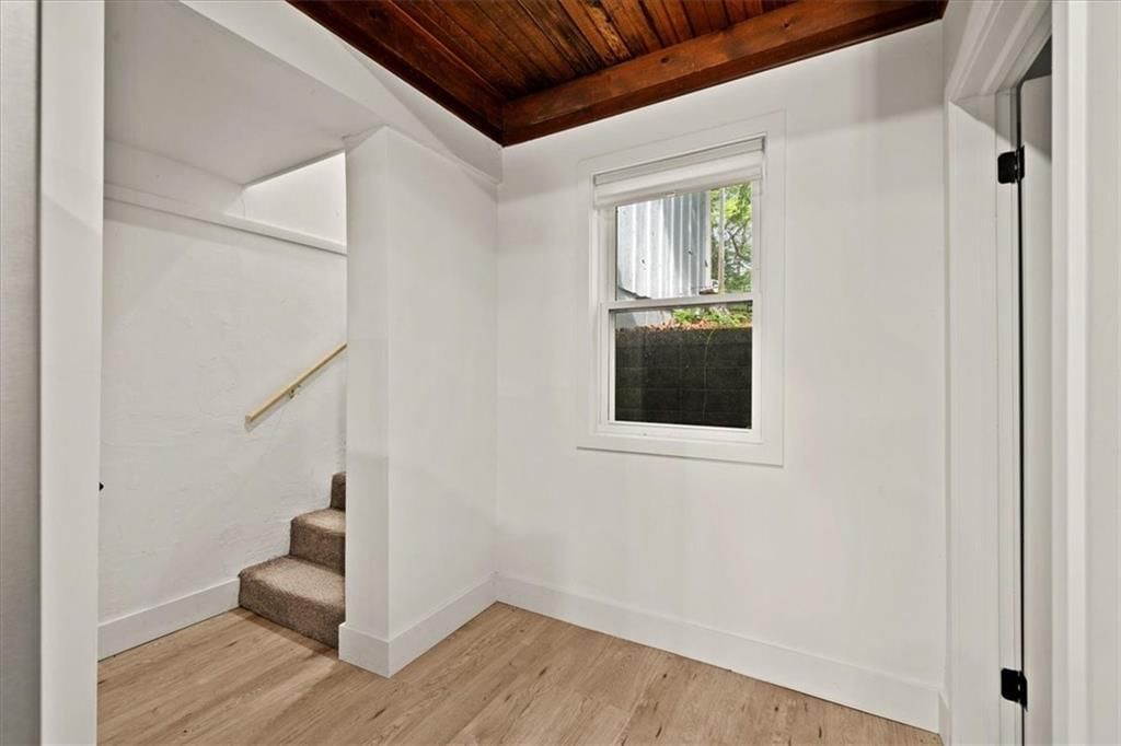 5058 Comanche Lane — photo 11