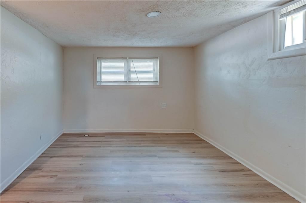 110 Erin Street — photo 22