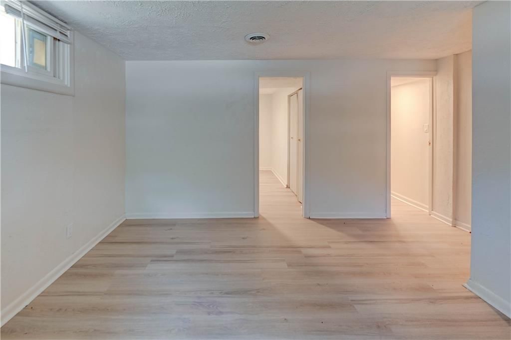 110 Erin Street — photo 23