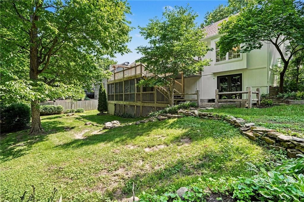 3212 N 110th Street — photo 18