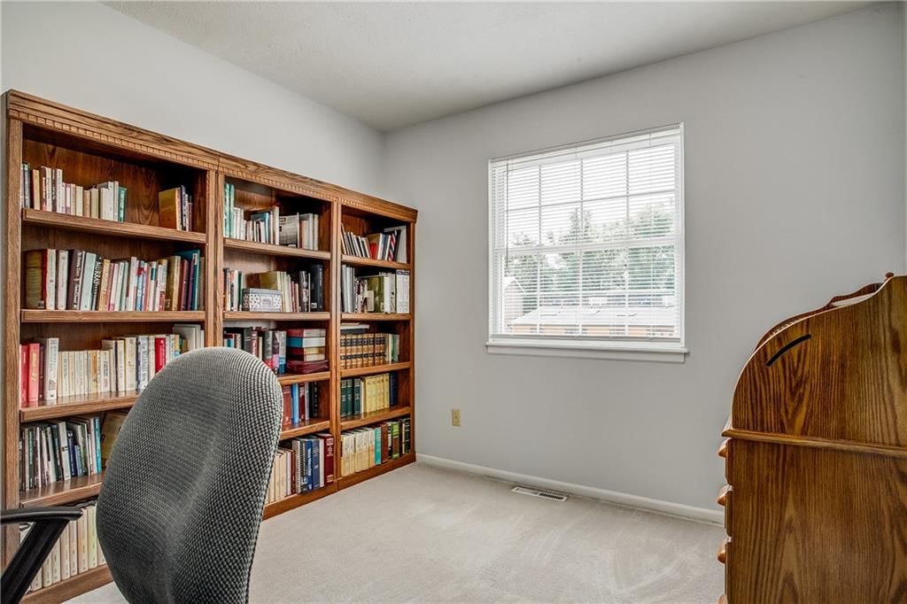 1002 NE Cedar Street — photo 13