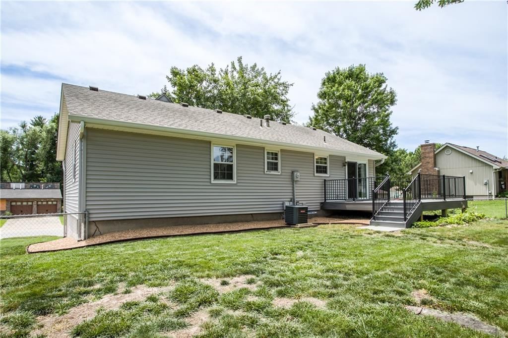 1002 NE Cedar Street — photo 22