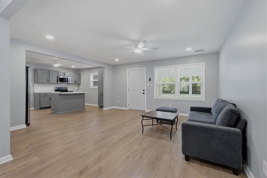 5118 Crest Drive — photo 6