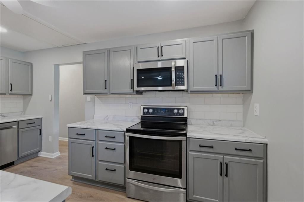 5118 Crest Drive — photo 11