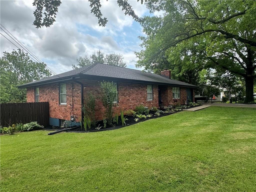 609 Salem Road — photo 1