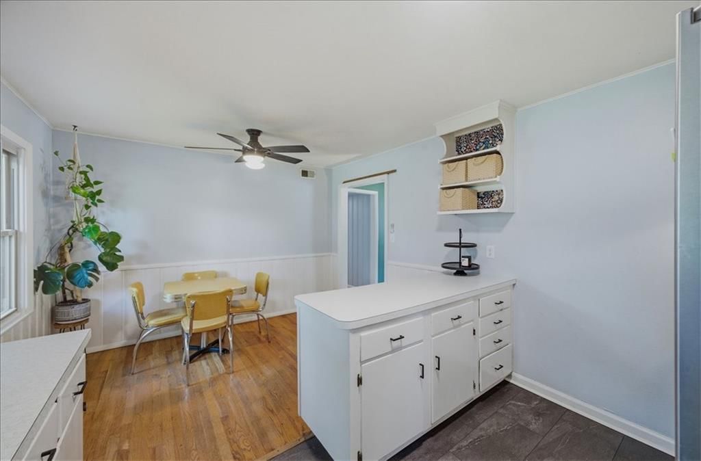 8207 Barkley Street — photo 9