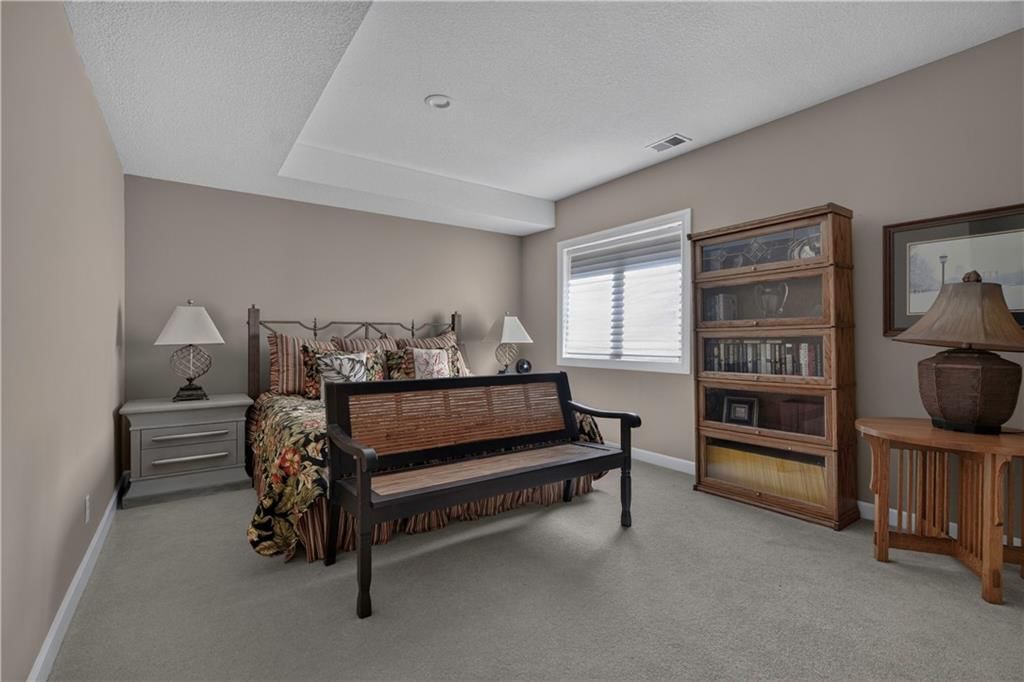 5248 W 115TH Terrace — photo 33