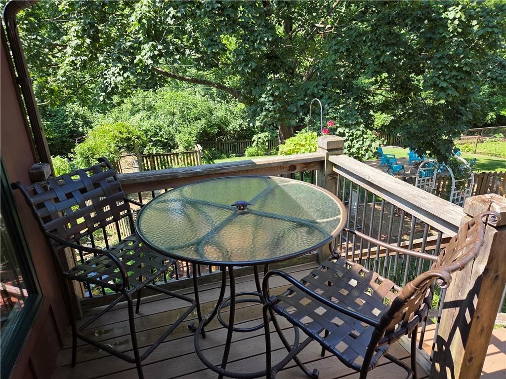 1107 E 109th Terrace — photo 39