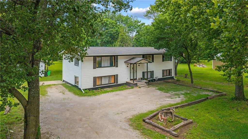 4011 CR 3900 — photo 2