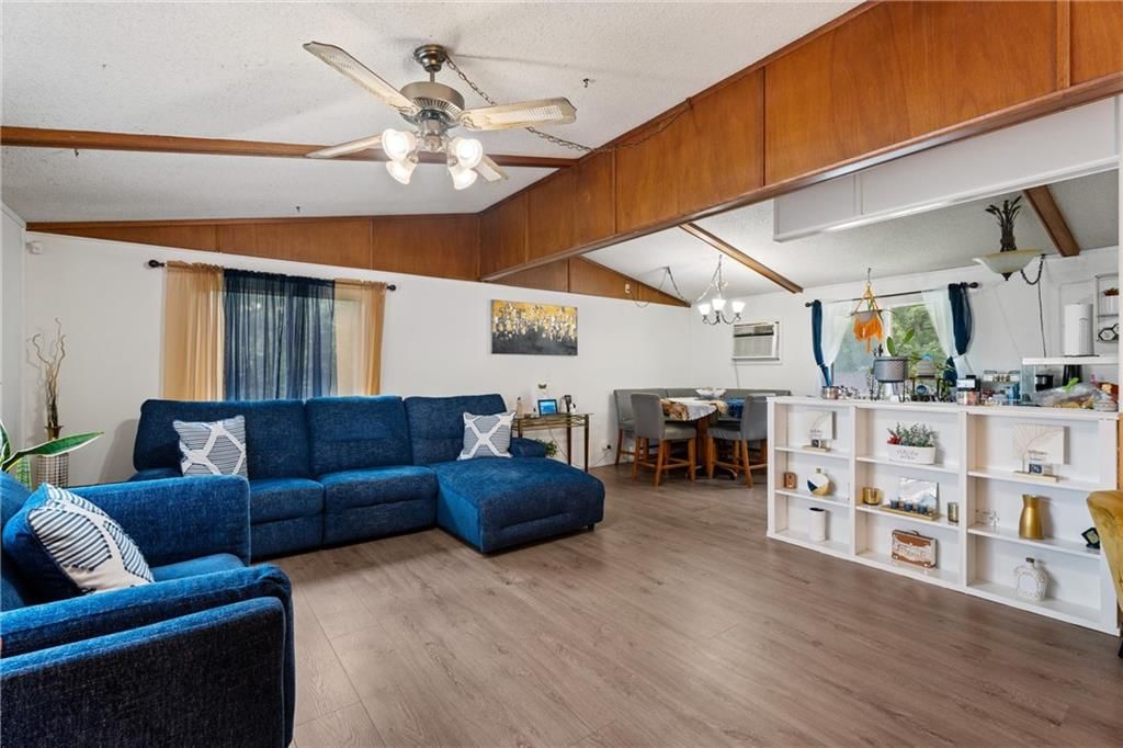 4011 CR 3900 — photo 7