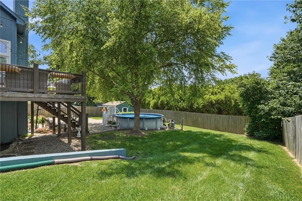 204 N WALKER Drive — photo 45
