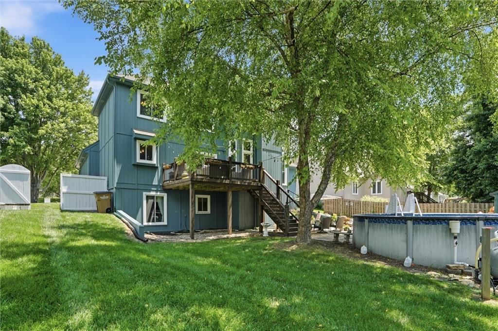 204 N WALKER Drive — photo 48
